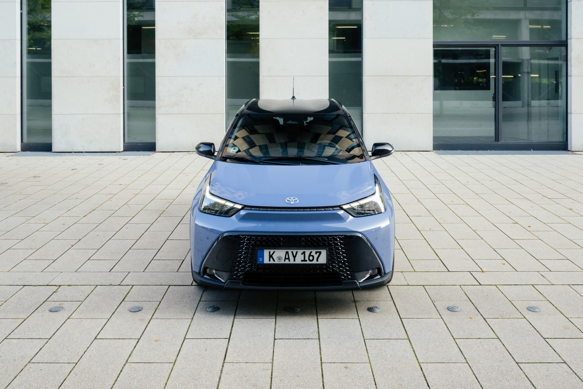 Hybrydowa Toyota Aygo X