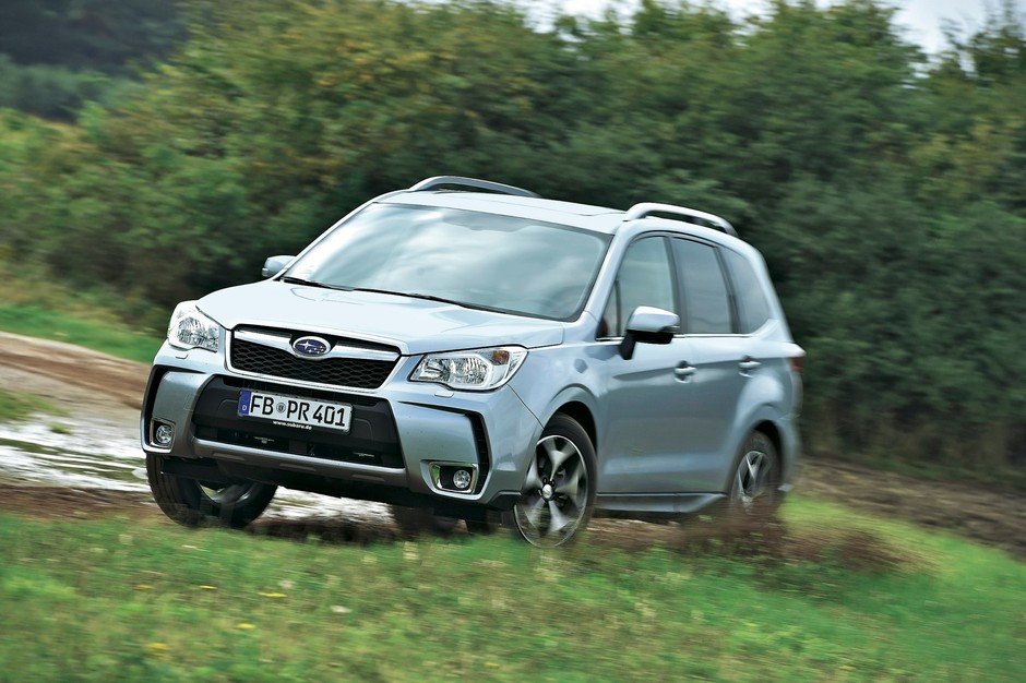 Nissan X-Trail, Mazda CX-5, Mitsubishi Outlander, Subaru Forester