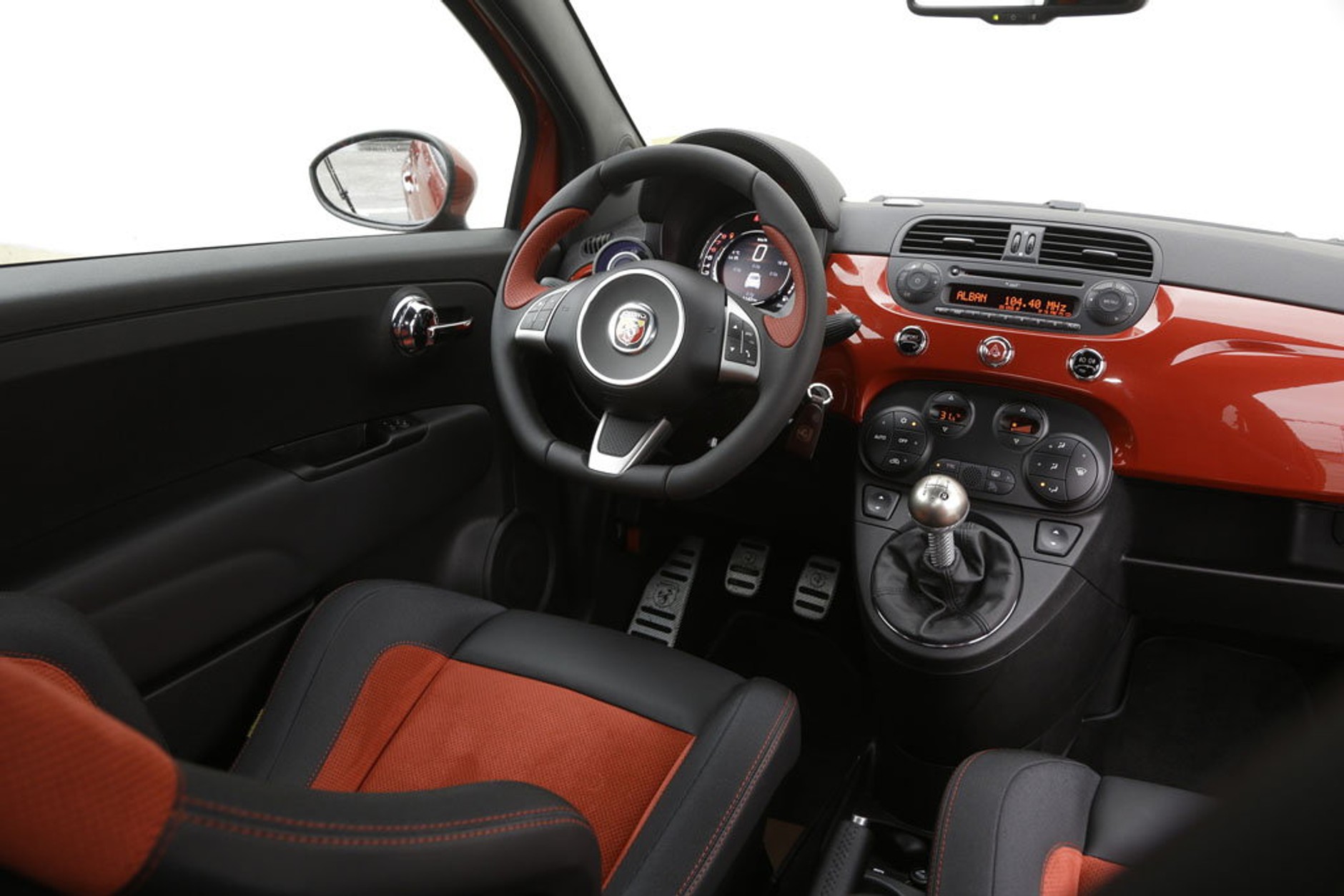 Abarth 595 Turismo - Kochaj albo rzuć