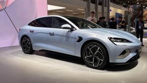 Chiński model w finale międzynarodowego konkursu motoryzacyjnego. Czyżby świat się kończył?