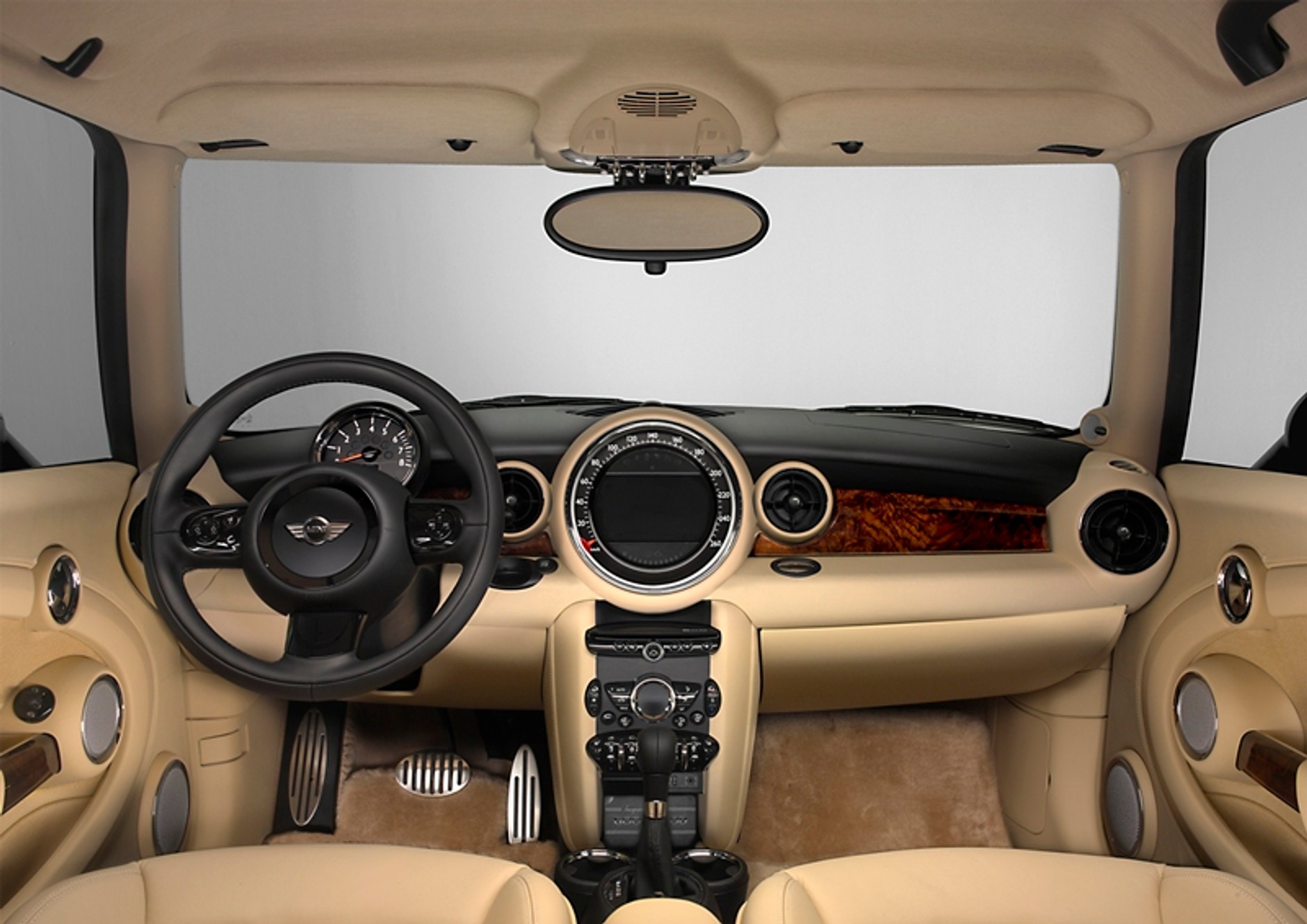 Mini w wersji Rolls-Royce