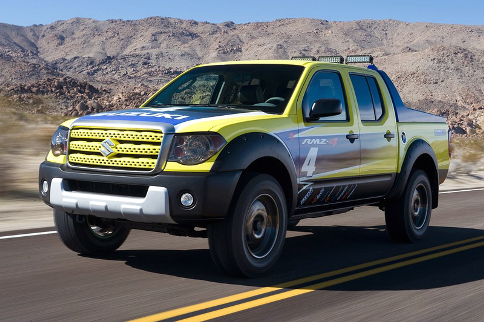 Chicago 2008: Suzuki Equator - pikap w stylu amerykańskim