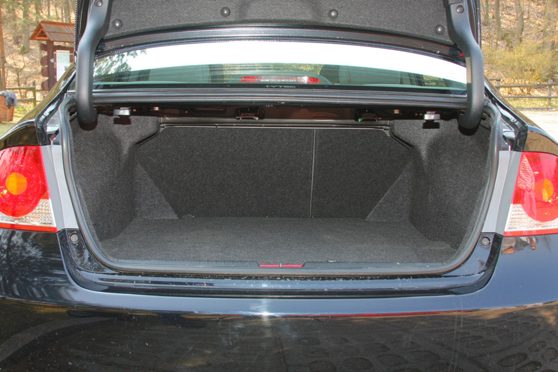 Używana Honda Civic VIII generacji: nowa stylistyka, jakość – bez zmian