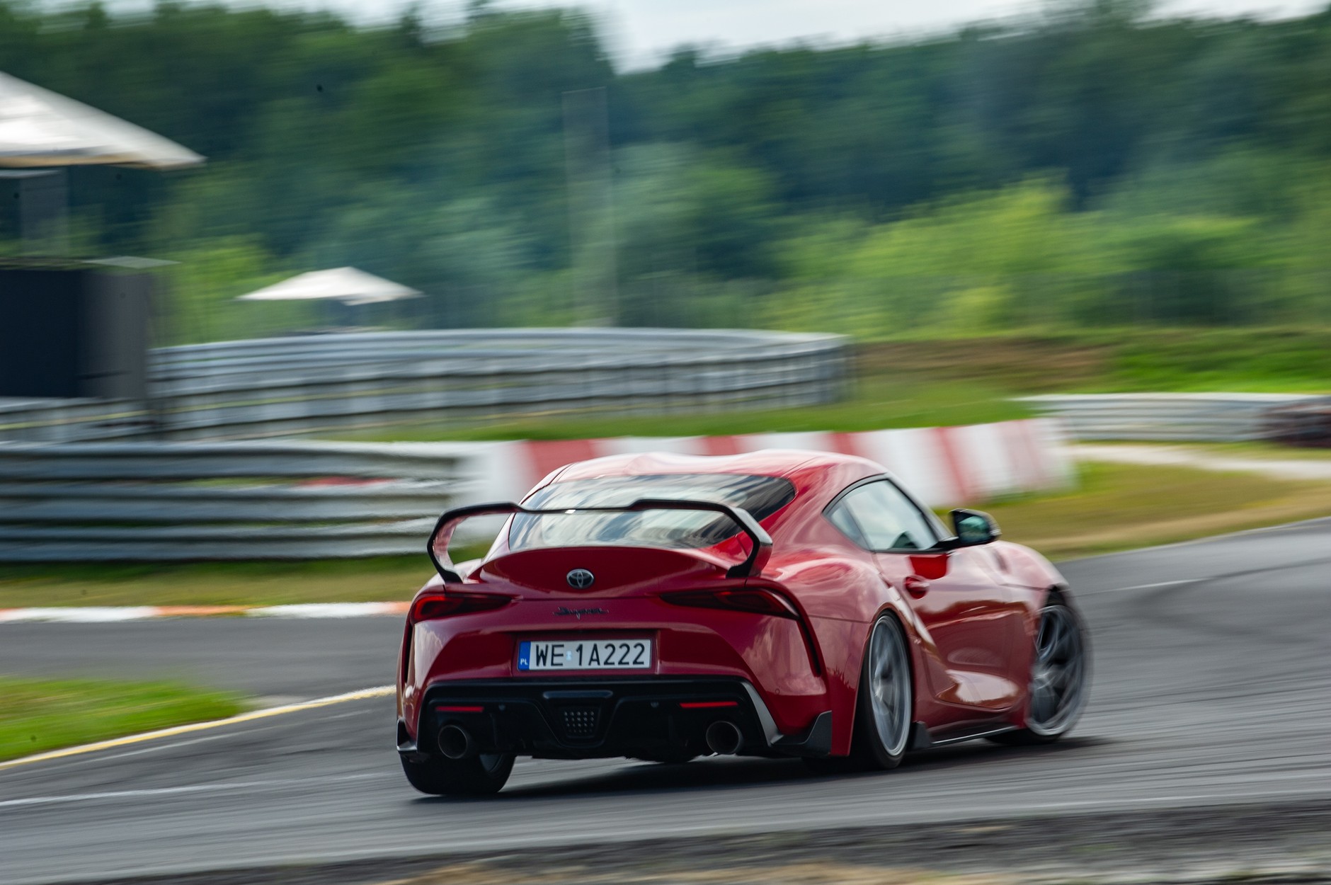 Toyoty linii GR i GR SPORT