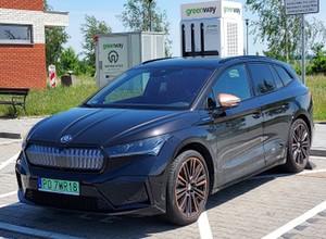 Droższe ładowanie samochodów elektrycznych na stacjach Greenway Polska. Od 1 listopada nowe ceny