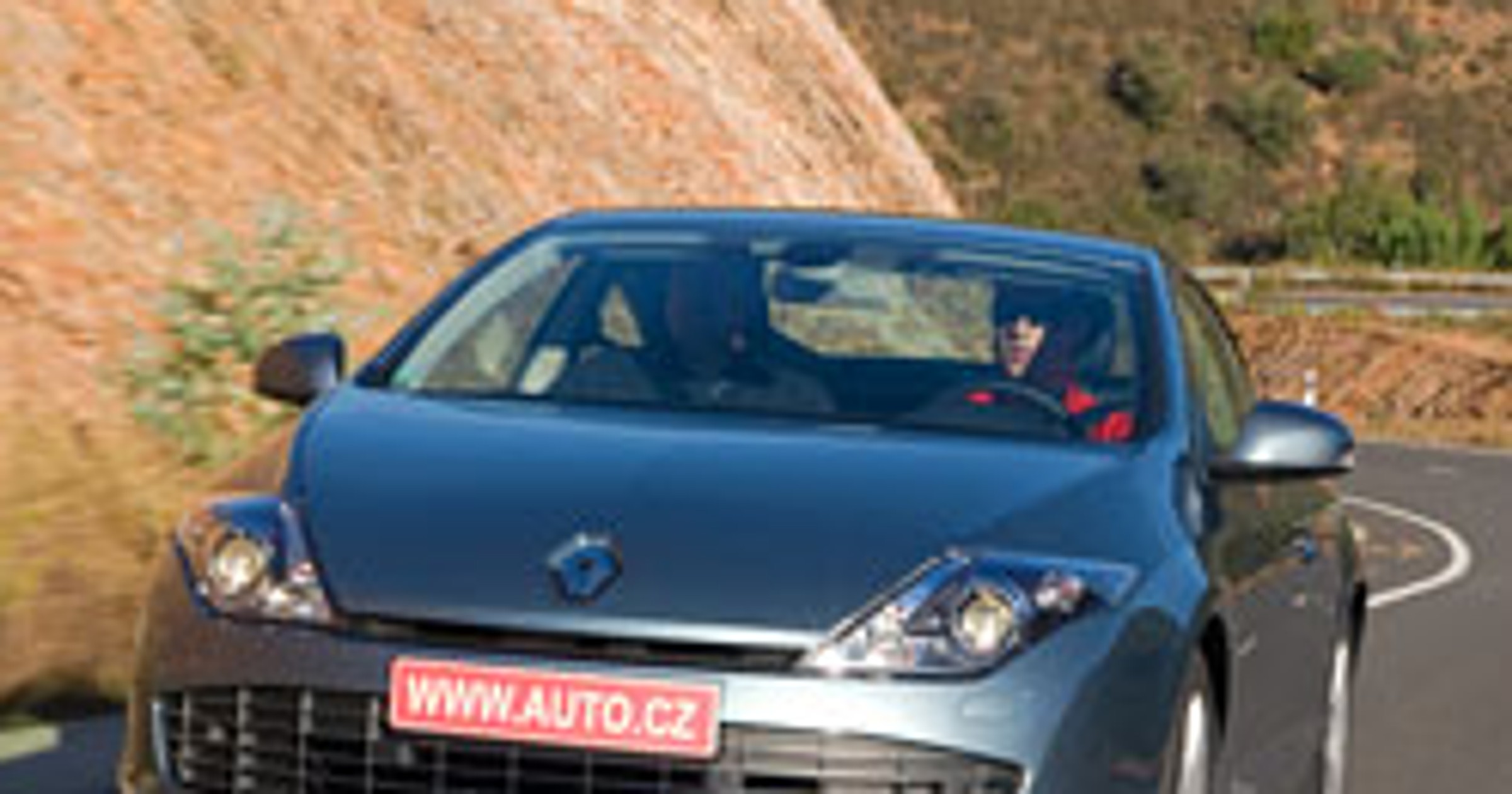 Renault Laguna Coupe – pierwsze wrażenia z jazdy