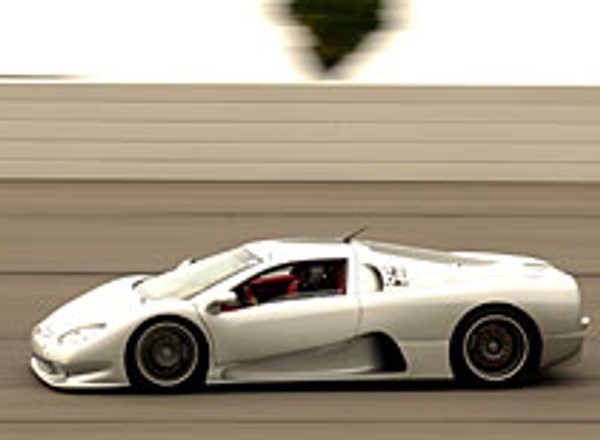 SSC Ultimate Aero TT: nowy rekordzista prędkości (411,76 km/h)