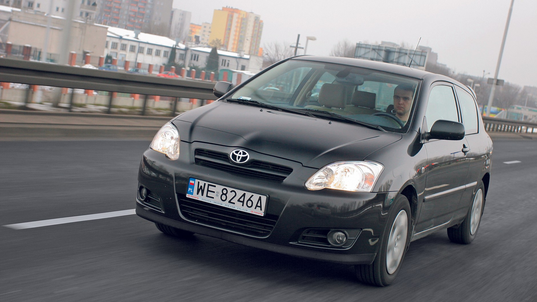 Toyota Corolla IX (2001-07)