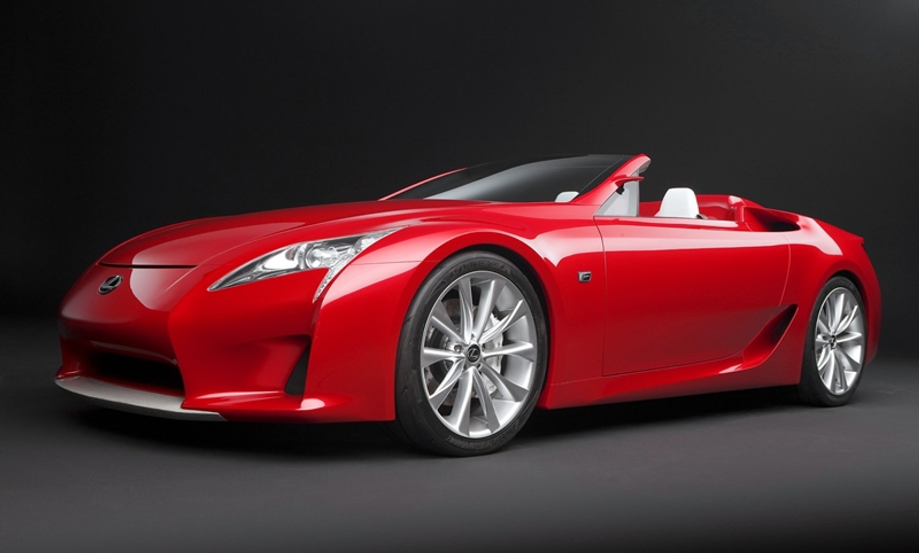 Lexus LF-A – od prototypów do wersji seryjnej