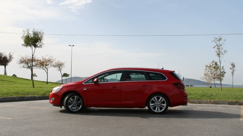 Opel Astra ST