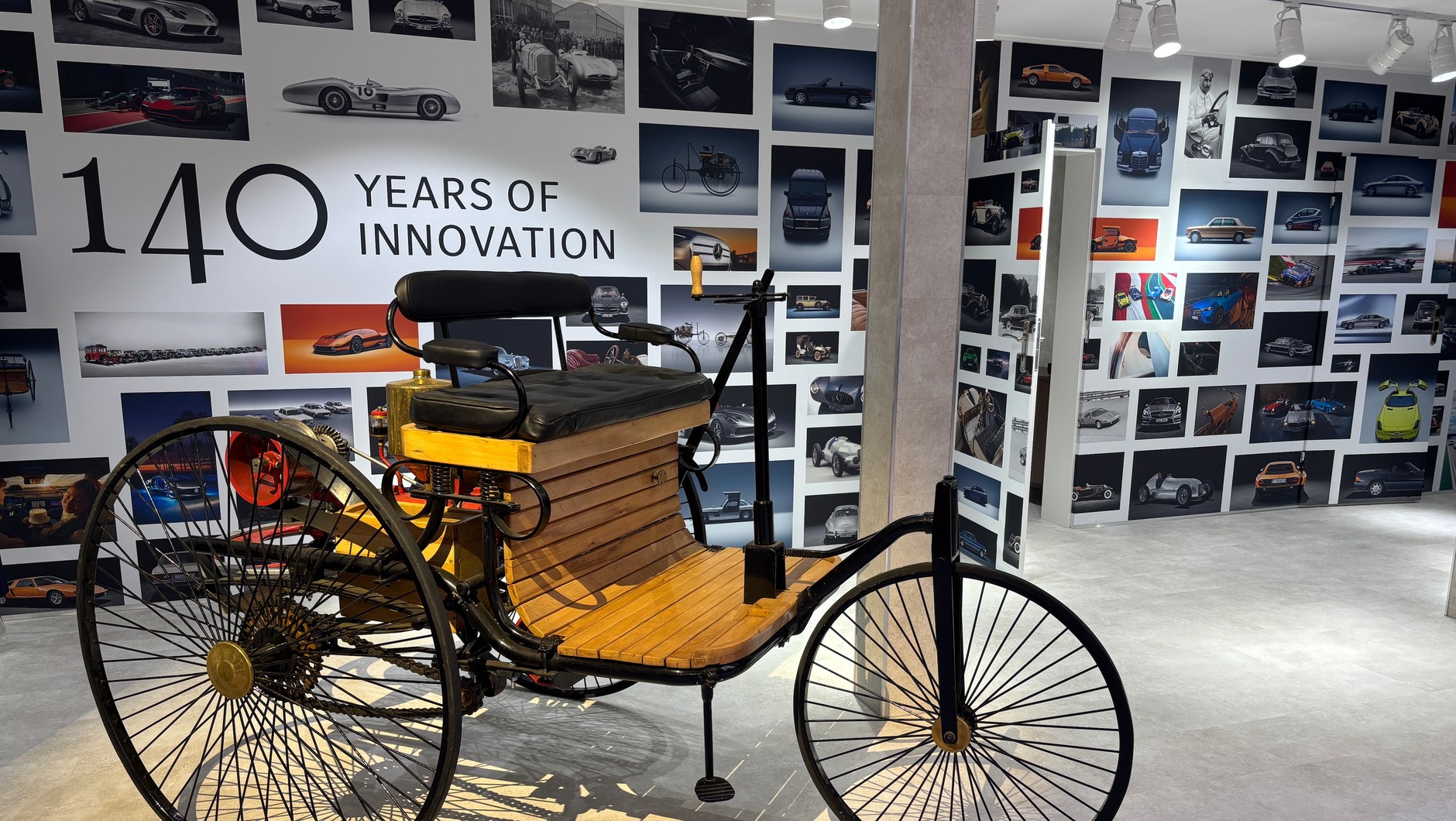 Mercedes-Benz Studio w Warszawie