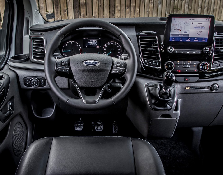 Ford Transit Custom 1 generacja 2020 rok