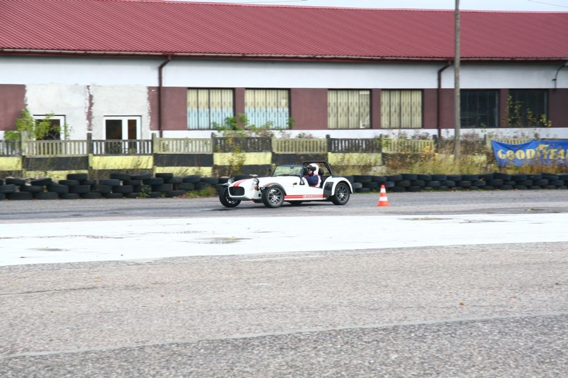 Caterham - Fotorelacja z polskiej prezentacji kultowego sportowca