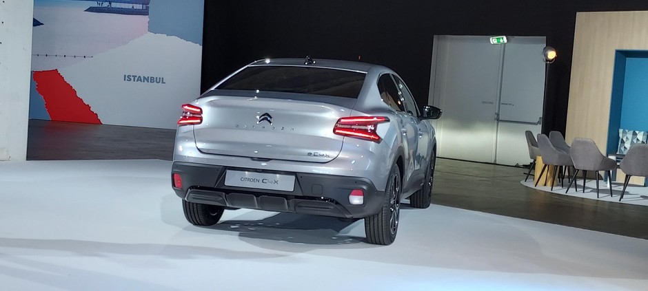 Citroen C4 X