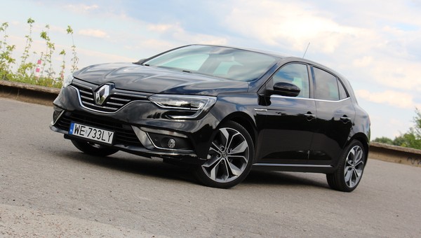 Renault Megane 1.2 TCe 130 KM Bose – samochód multimedialny