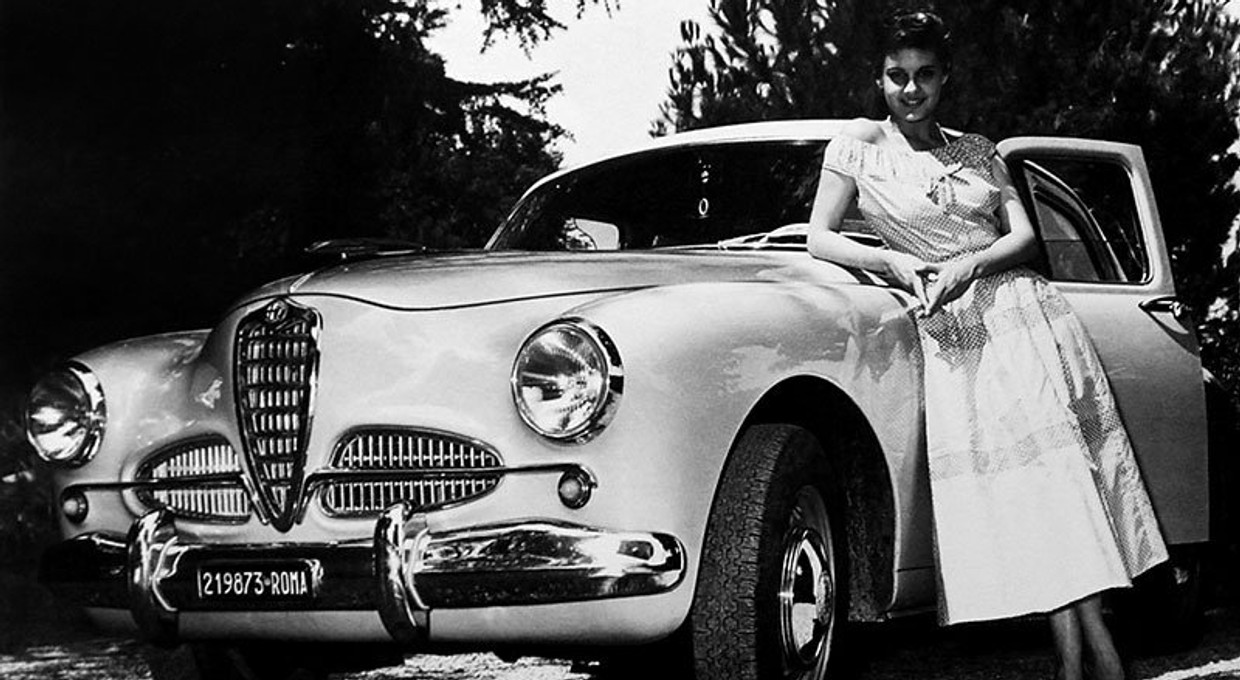 Alfa Romeo - 12 sedanów, które zauroczyły świat