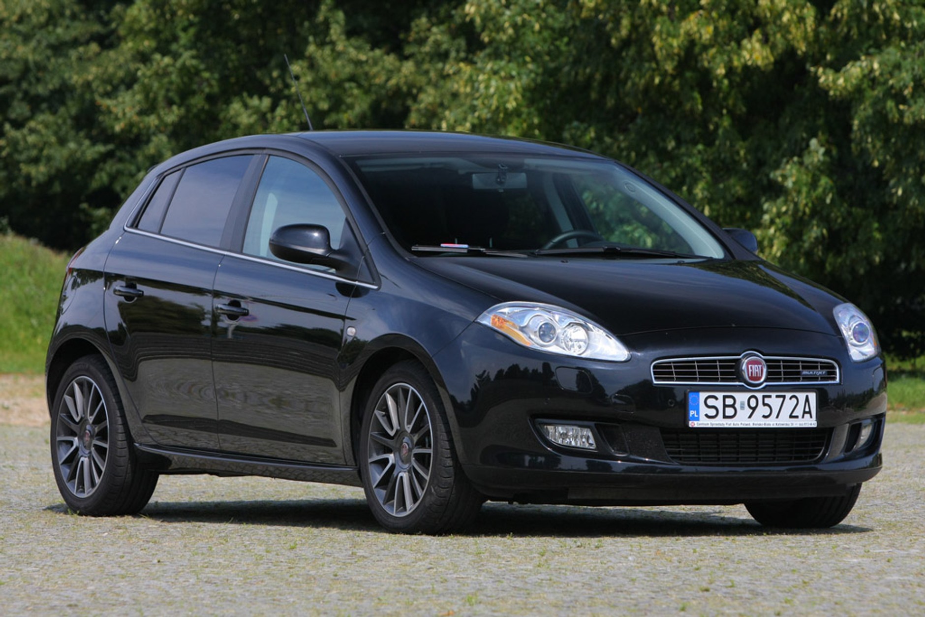 Samochód nie musi być nowy, ale duży – już tak