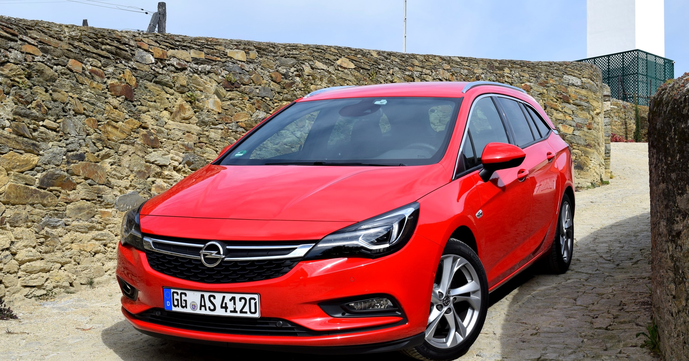 Opel Astra Sports Tourer