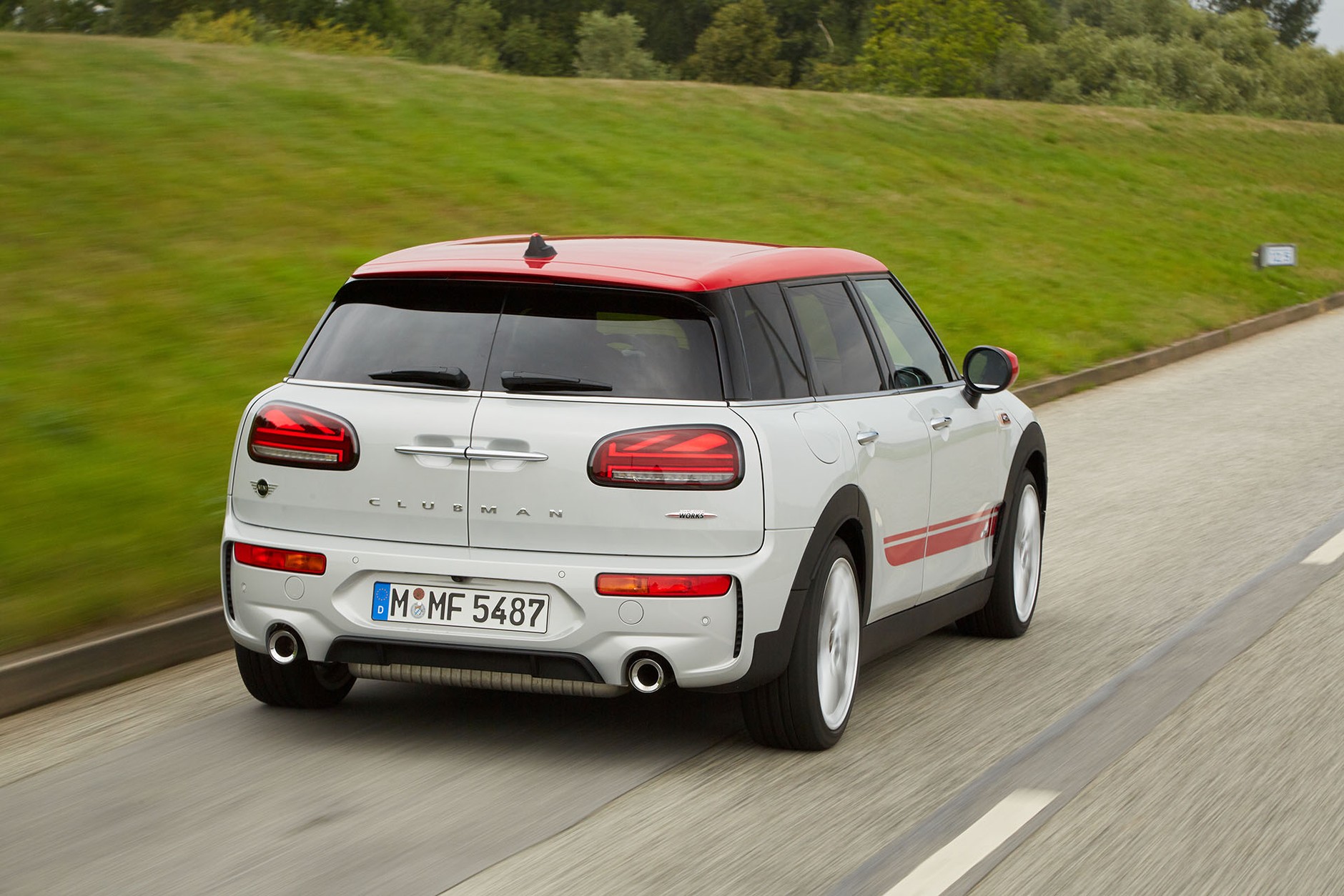 Audi S3 Sportback kontra Mini JCW Clubman - stylowe zabawki