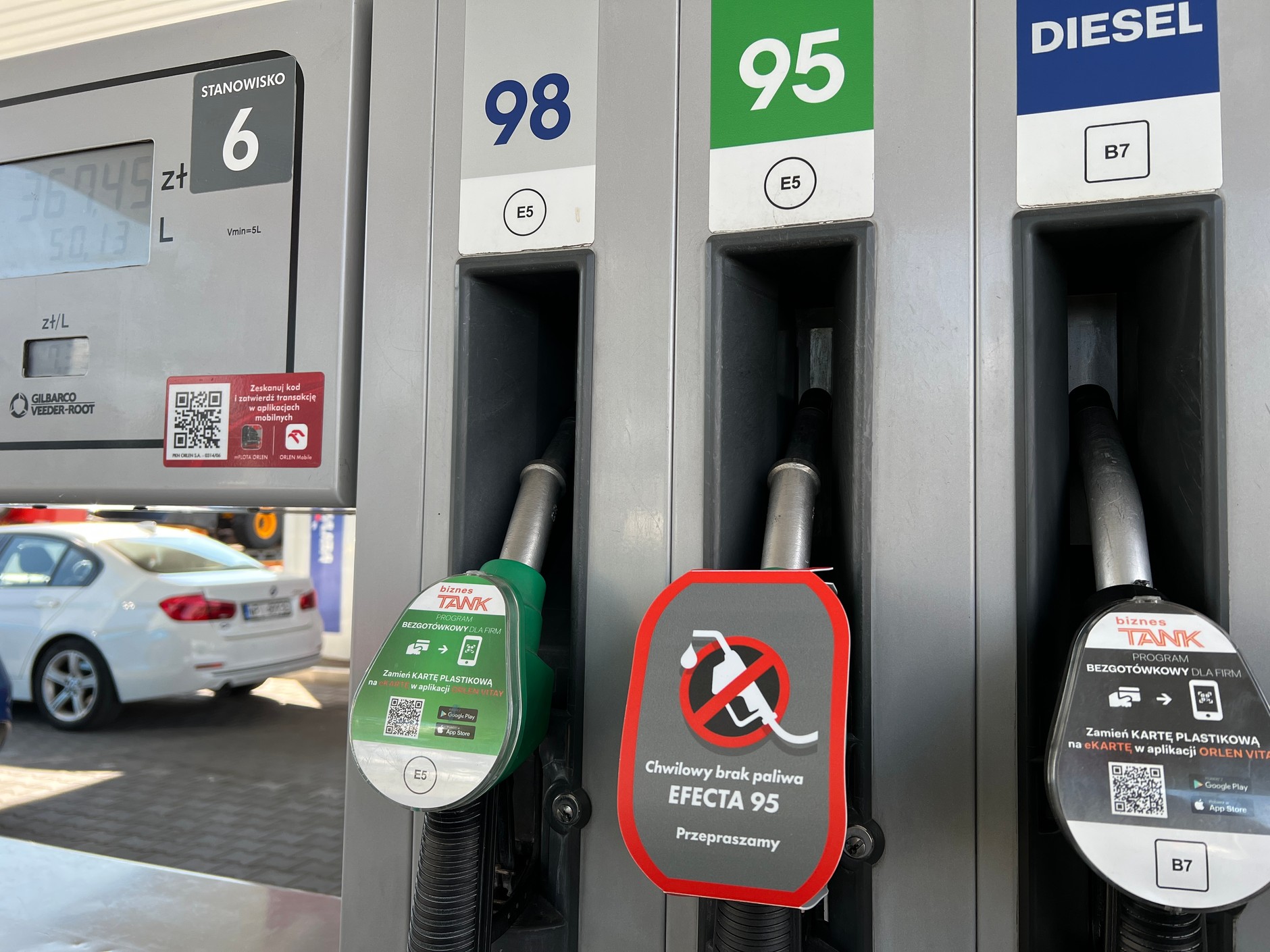 Takiego komunikatu zapewne w najbliższych tygodniach nie zobaczymy, bo jest zakazany