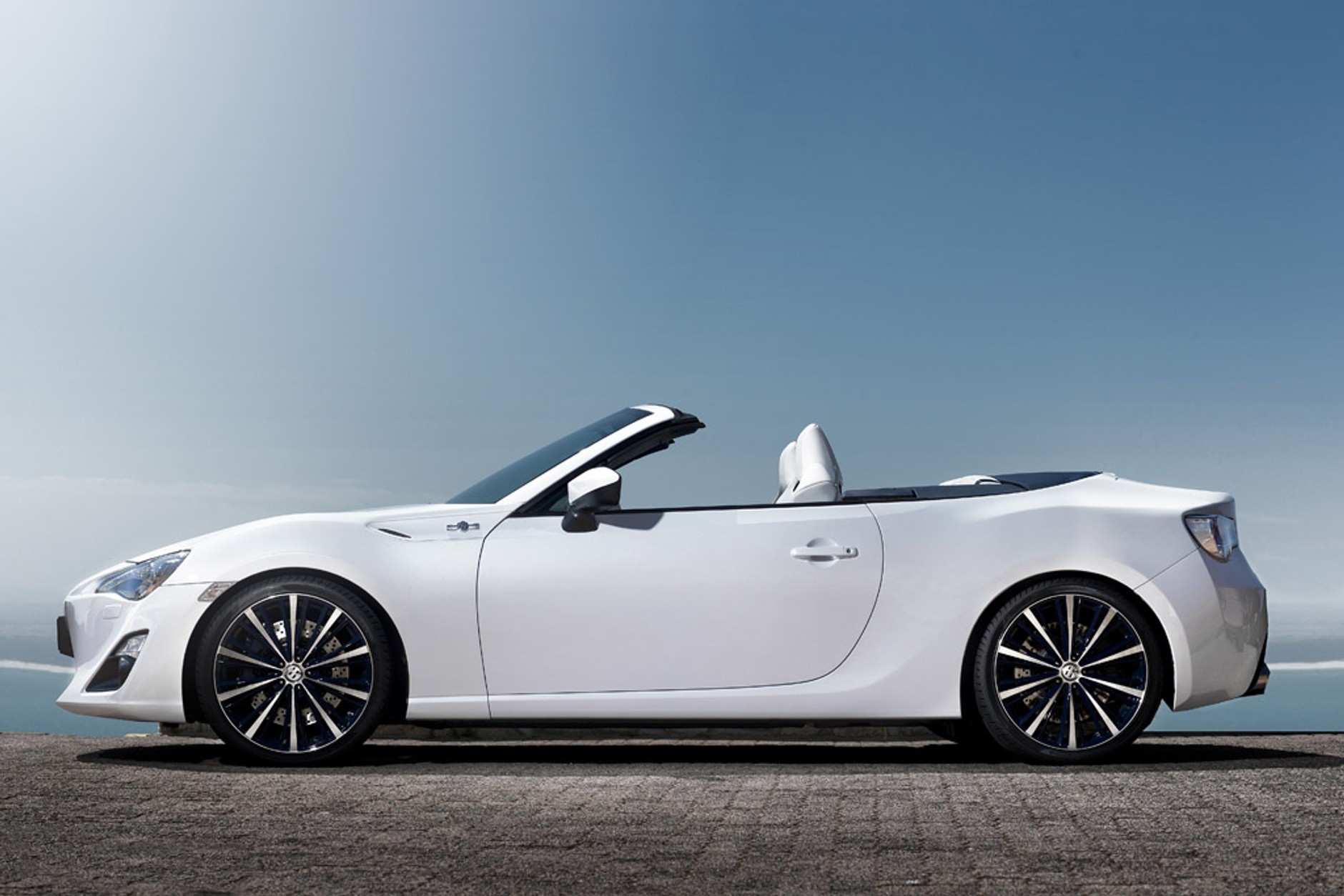 Toyota FT-86 Open: kabriolet dla przyjemności - zdjęcia
