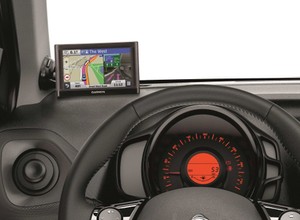 Nawigacja Garmin w Citroenie i Hondzie. Jako fabryczne wyposażenie samochodów