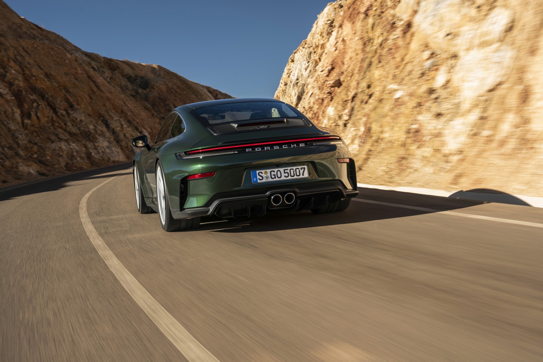 Porsche 911 GT3 Touring 992.2