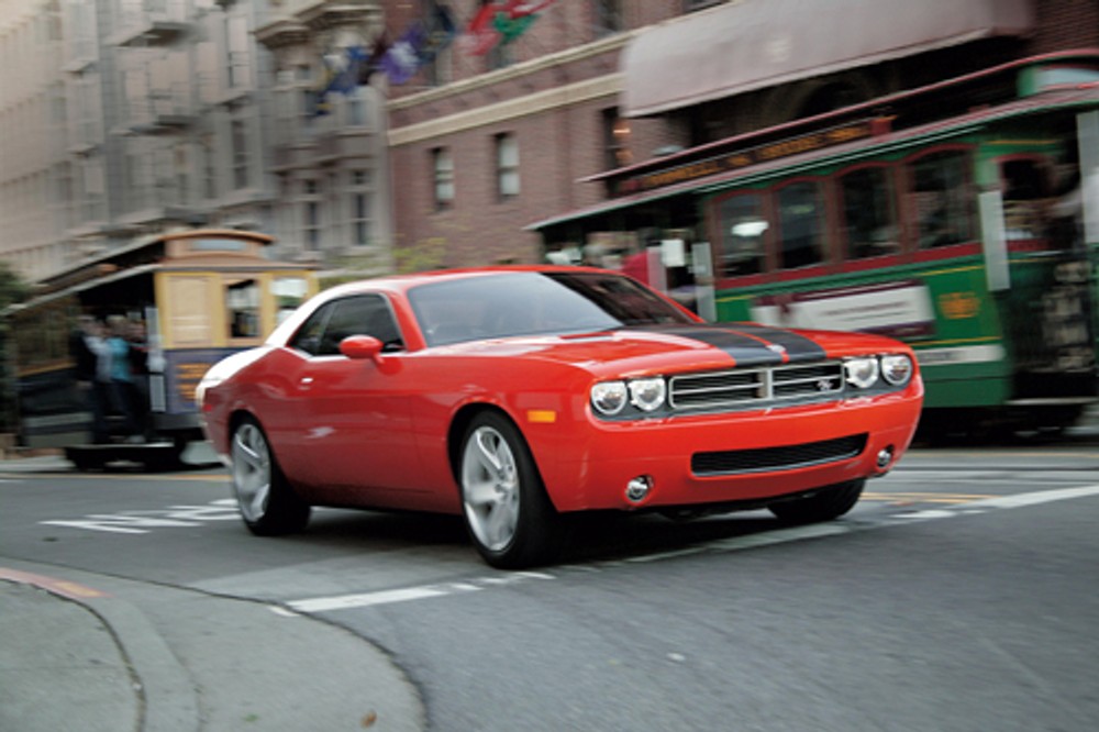 Chevrolet Camaro, Dodge Challenger, Ford Shelby GT - Powrót legend