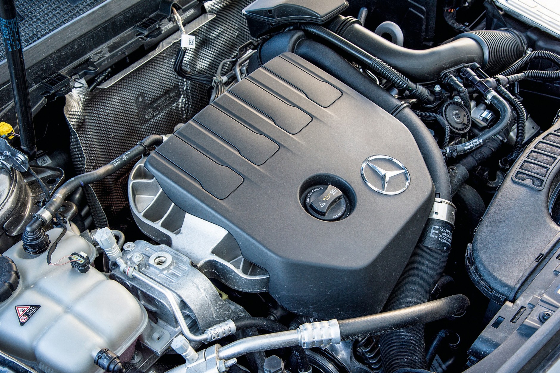 Porównanie: VW Golf VIII kontra BMW serii 1, Kia Ceed, Mercedes klasy A i Opel Astra