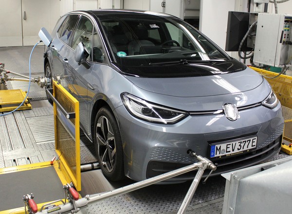 Jak sprawdzić używany samochód elektryczny przed zakupem?