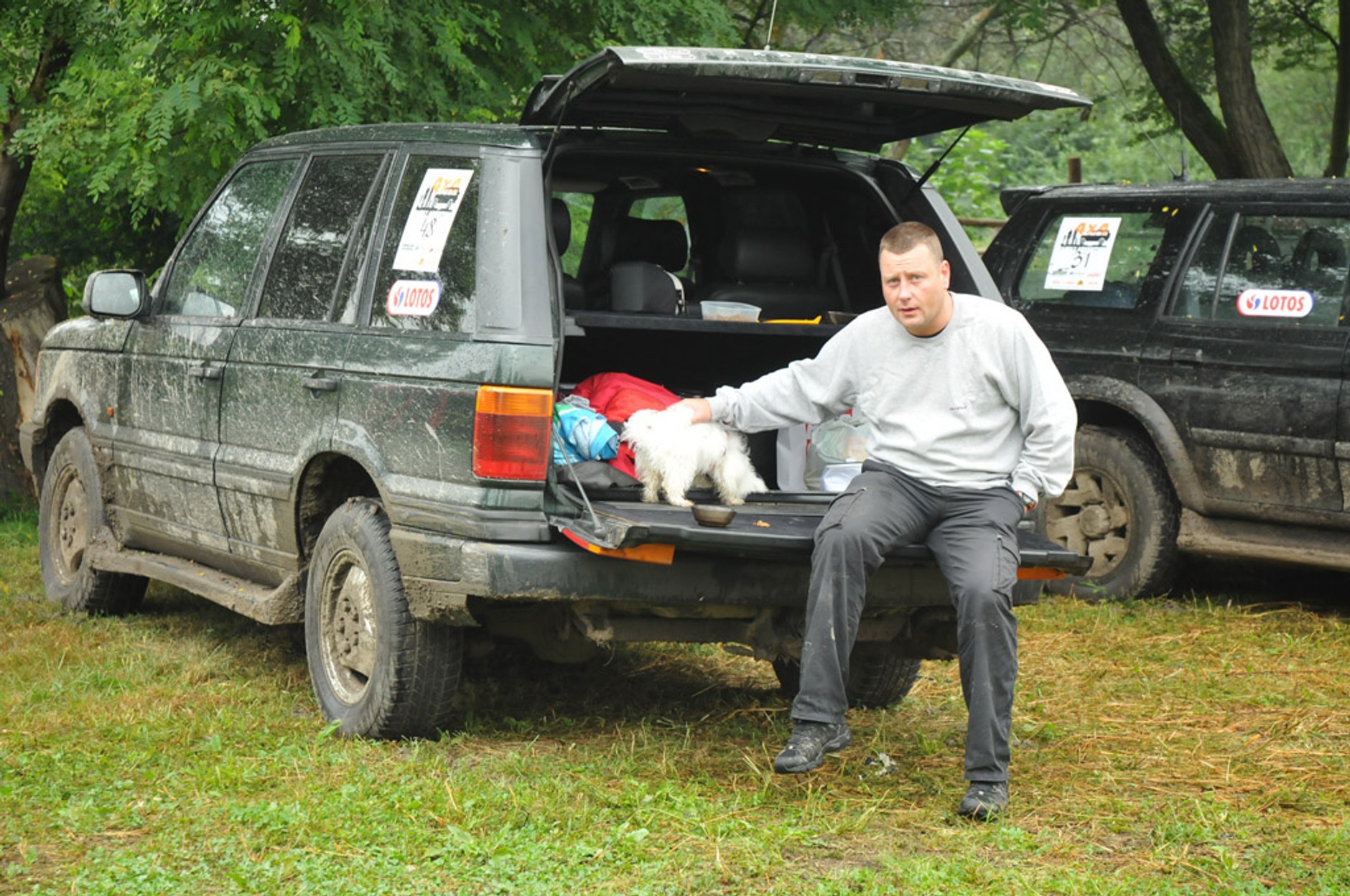 4x4 Family Adventure: baza pod namiotami