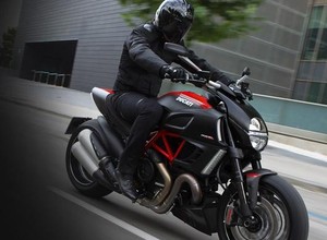 Ducati Diavel