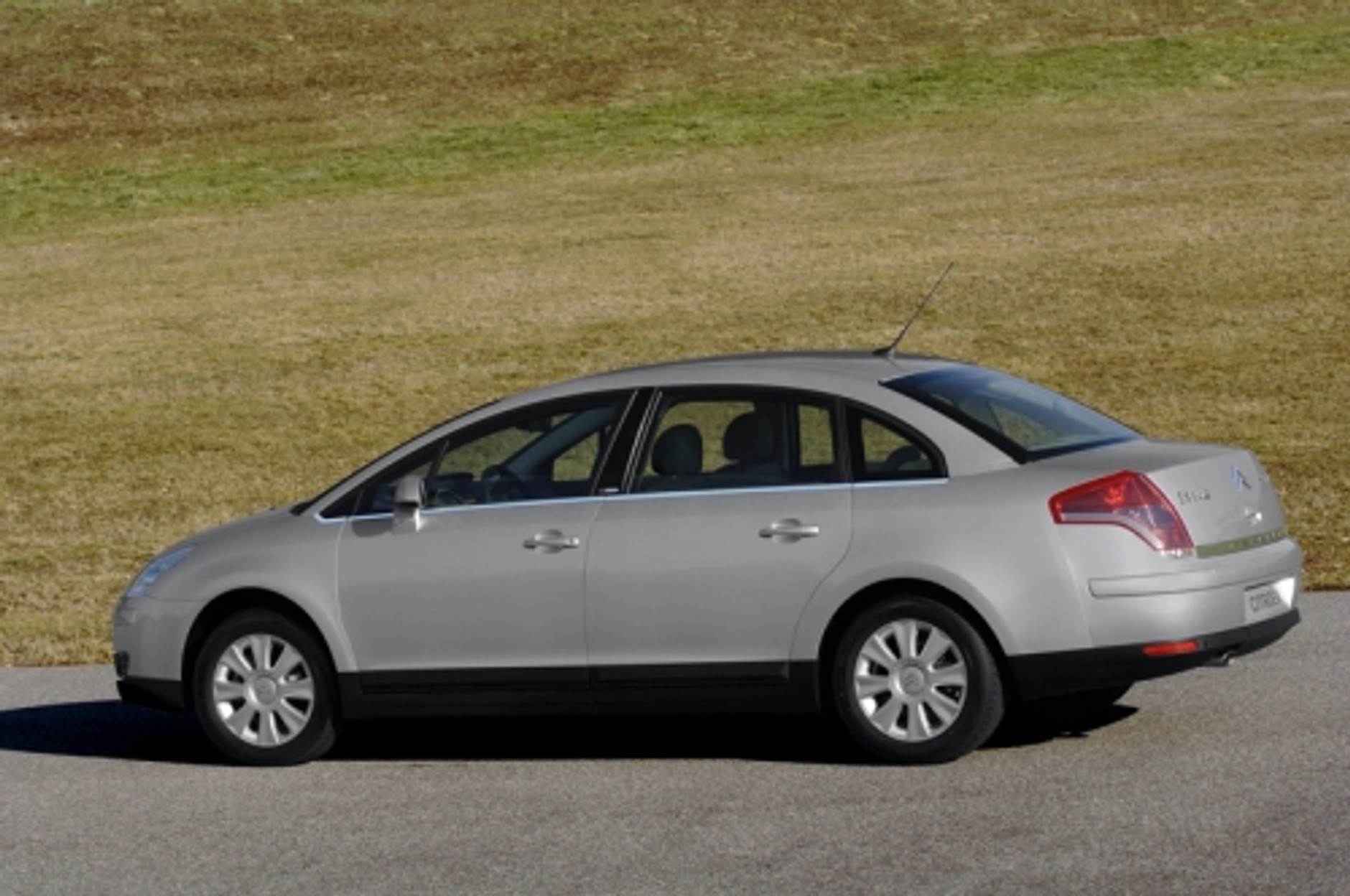 Bezpieczne auto z Chin