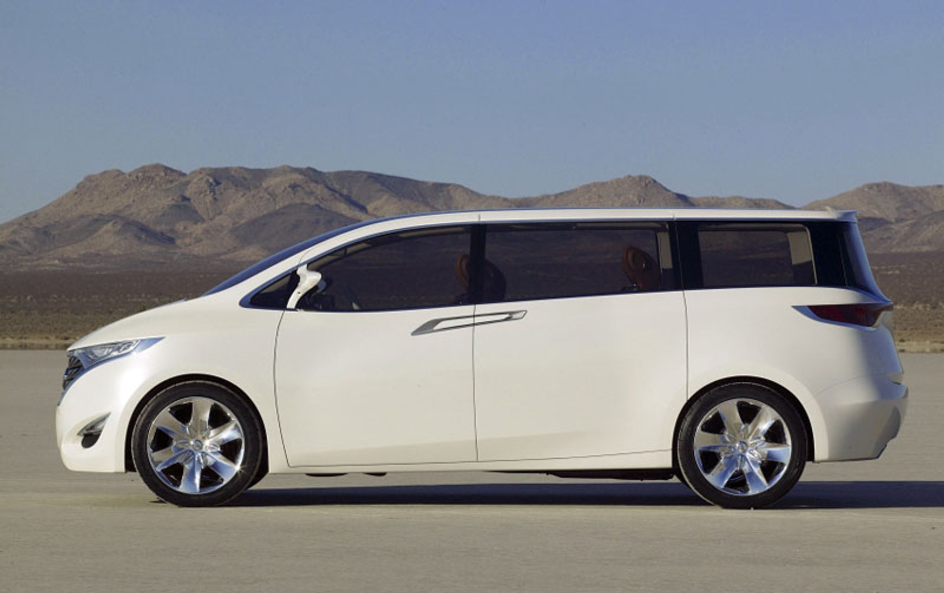 Nissan Forum: oficjalne fotografie konceptu