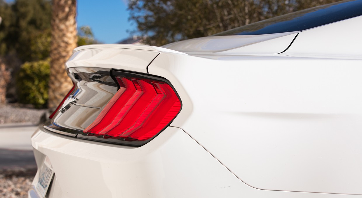 Mignął amerykańskim kierunkowskazem i o mało nie doprowadził do wypadku. Miał prawo? [LIST]