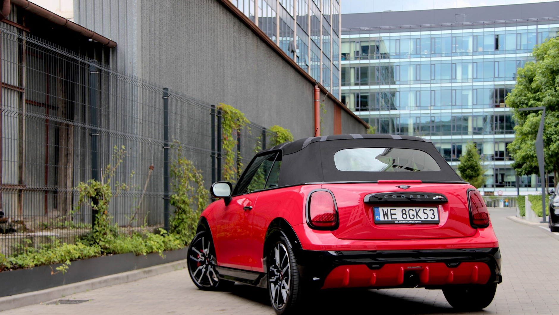 MINI John Cooper Works Cabrio