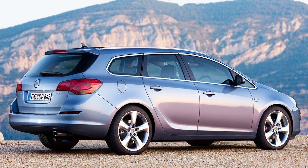Opel Astra J Sports Tourer (2010-2015)