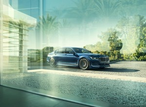 BMW serii 7 na sterydach – Alpina B7
