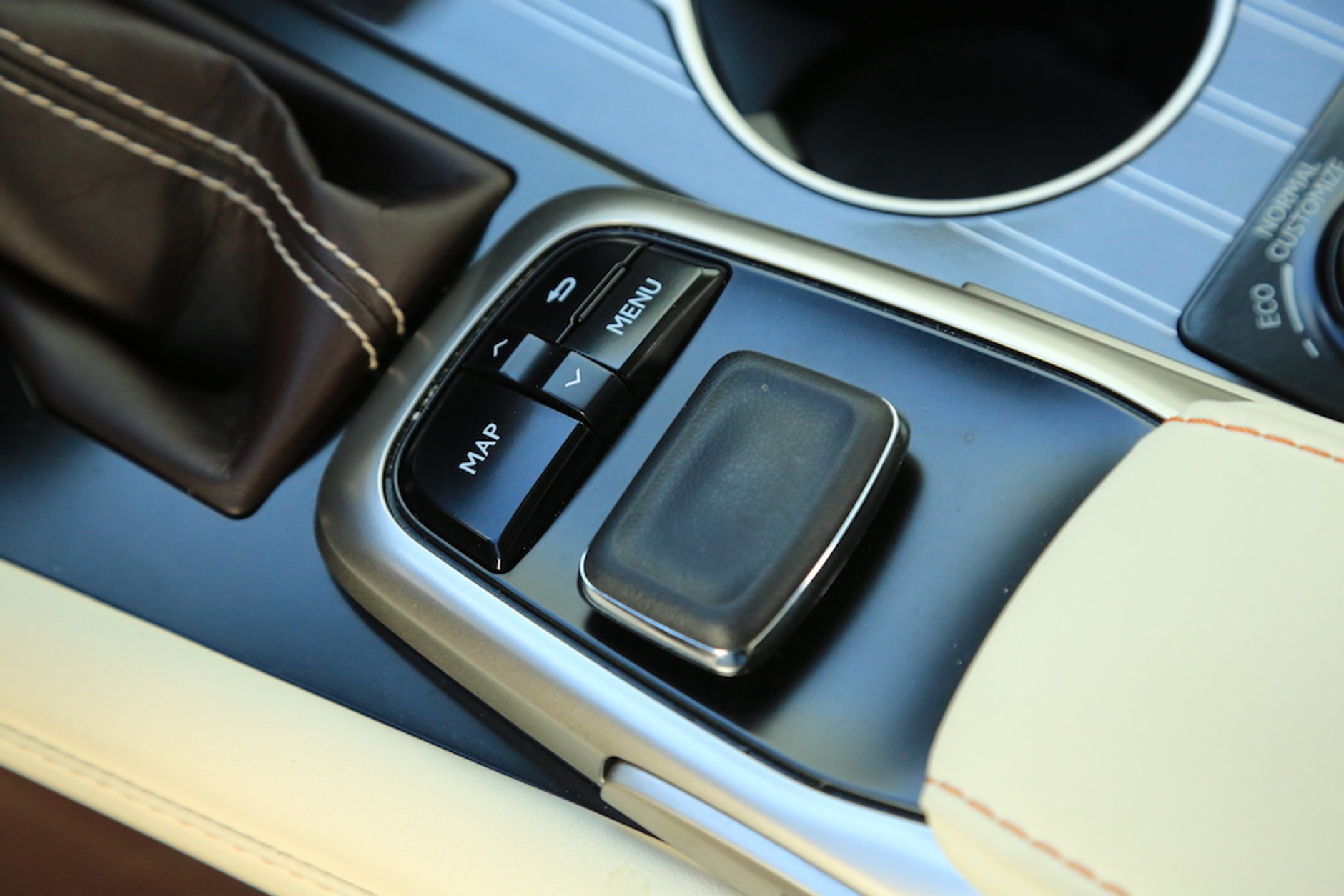 Lexus RX 450h L – luksus na 7 osób