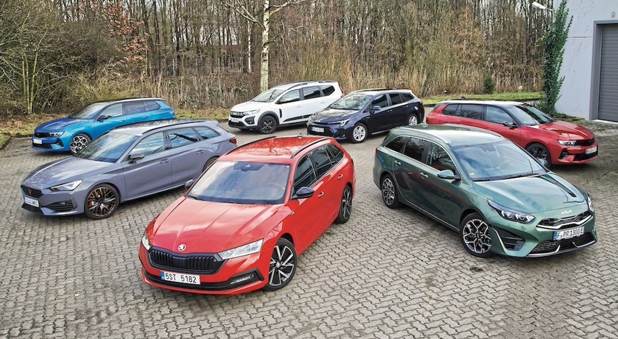 Siedem kompaktowych kombi, siedem różnych napędów. Porównaliśmy elektryka z: LPG, dieslem, benzyną, hybrydą plug-in, zwykłą i miękką