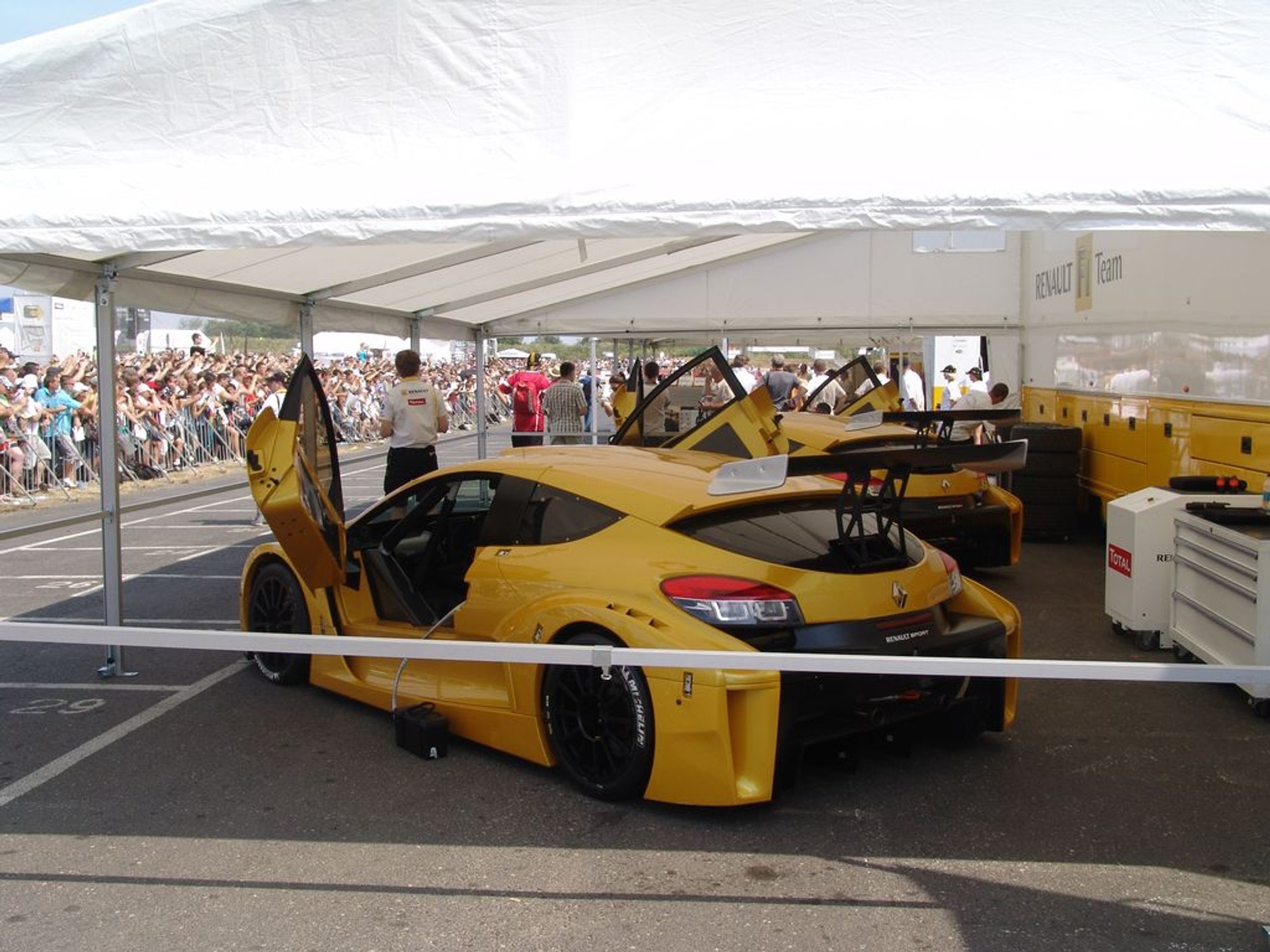 Kubica szalał na torze Poznań (galeria)