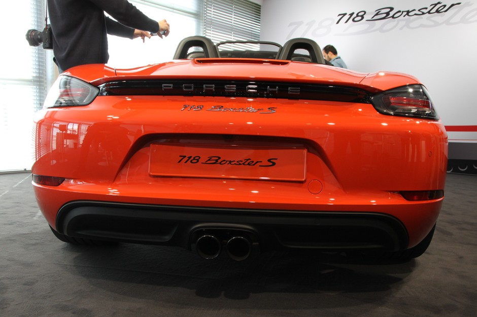 Porsche 718 Boxster