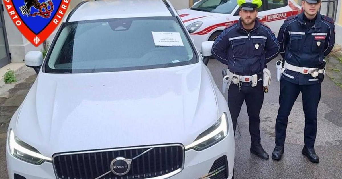 Nie płacił mandatów, stracił Volvo XC60