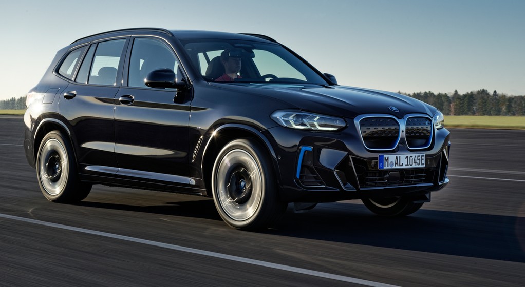 BMW iX3 2021