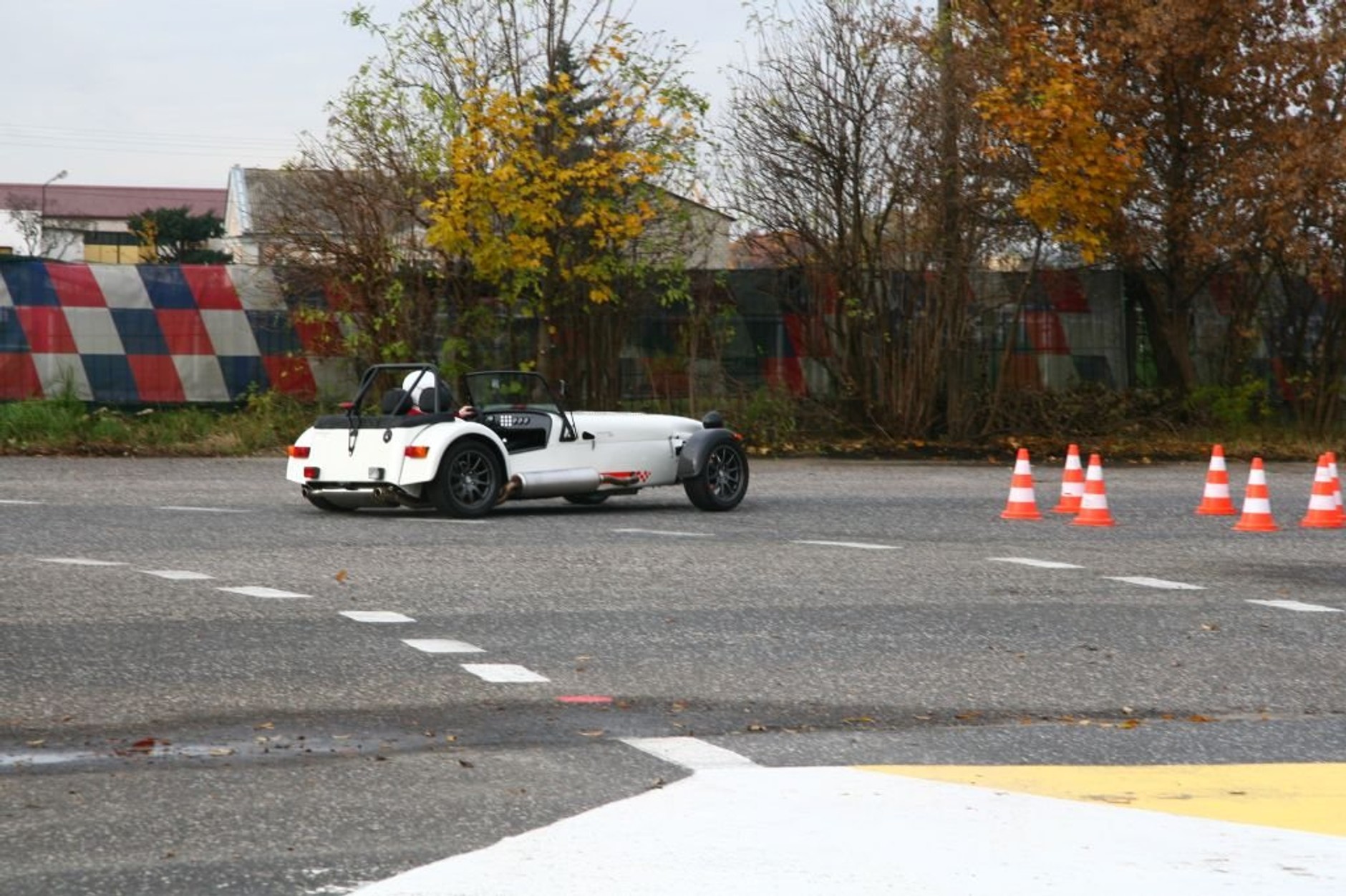 Caterham - Fotorelacja z polskiej prezentacji kultowego sportowca