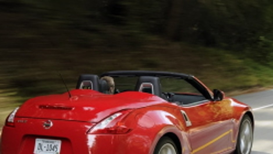 Nissan: model 370Z Roadster uzupełnił sportową gamę