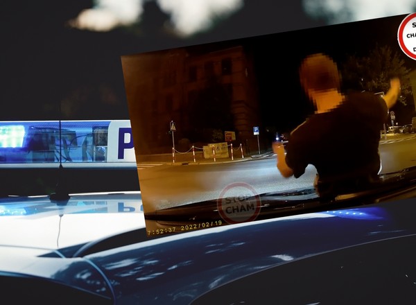 Rzucił się na maskę samochodu i chciał wzywać policję. Tego nie przewidział [Wideo]