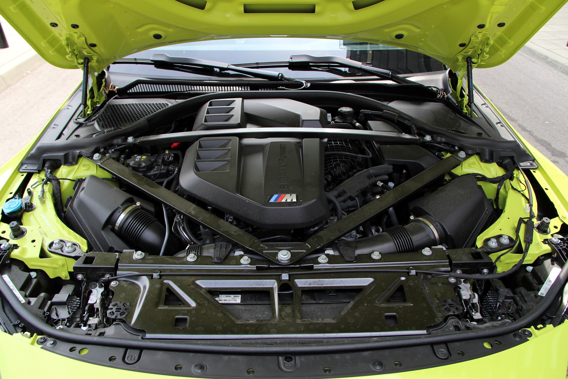 BMW M2 z akcesoriami M Performance