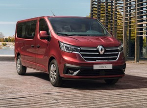 Renault Trafic po liftingu – dwie nowe wersje