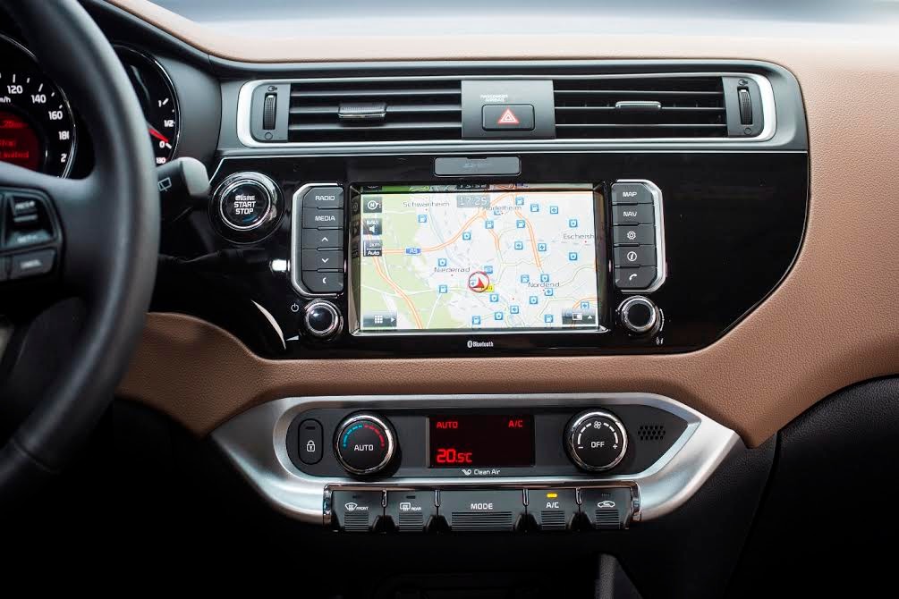 Odnowiona Kia Rio od 41,9 tys. zł